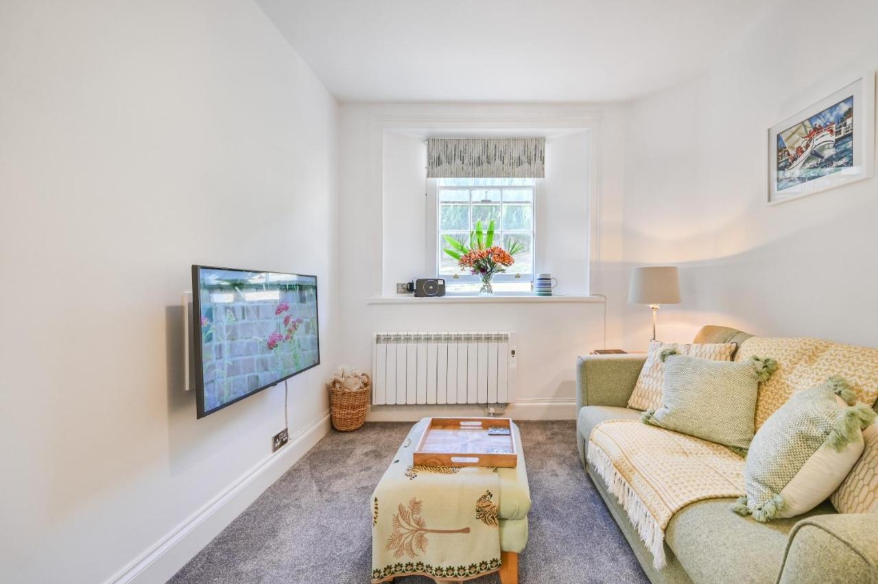 Tramontane Apartment At Hesketh Crescent ทอร์คิ ภายนอก รูปภาพ