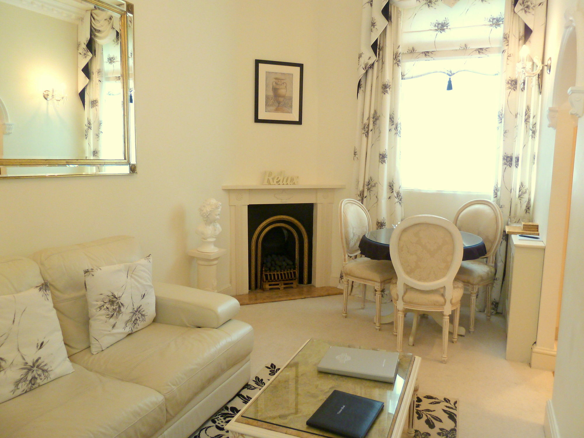 Tramontane Apartment At Hesketh Crescent ทอร์คิ ภายนอก รูปภาพ